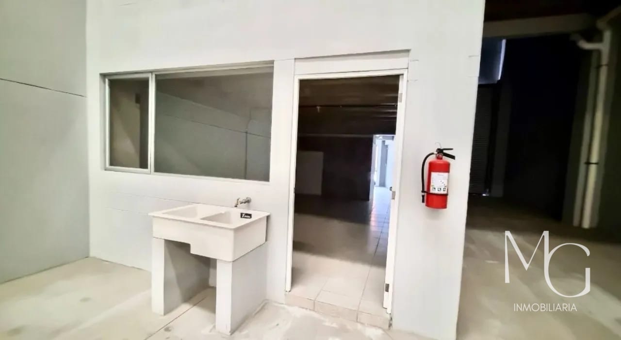 ofibodega en venta en San Nicolás, zona 4 de mixco — Bodega / Ofibodega en Venta en Zona 4 Mixco, Guatemala, Ciudad — foto 3 de 10