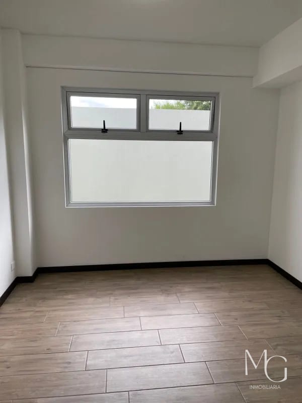 apartamento en venta en jardín el Naranjo zona 4 de mixco — Apartamento en Venta en Zona 4 Mixco, Guatemala, Ciudad — foto 9 de 11