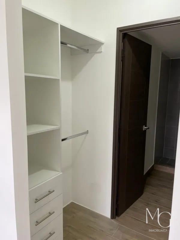 Venta Apartamento NARANJO — Apartamento en Venta en Zona 4 Mixco, Guatemala, Ciudad — foto 1 de 13