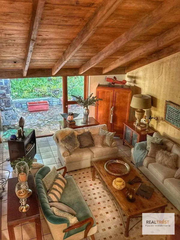 CASA EN VENTA SANTA CATARINA PINULA — Casa en Venta en Santa Catarina Pinula, Guatemala, Ciudad — foto 1 de 17