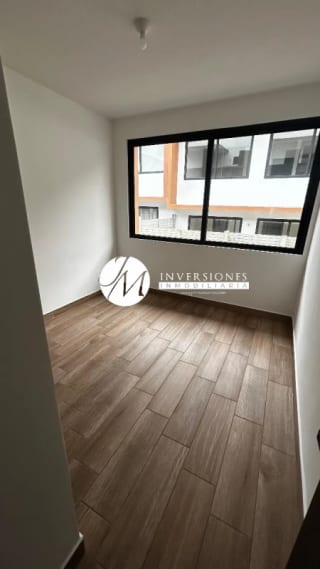 Casa en renta en zona 16 en condominio — Casa en Alquiler en Zona 16, Guatemala, Ciudad — miniatura 11 de 12