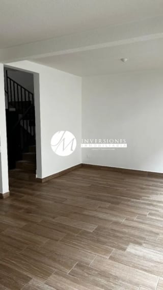 Casa en renta en zona 16 en condominio — Casa en Alquiler en Zona 16, Guatemala, Ciudad — miniatura 8 de 12