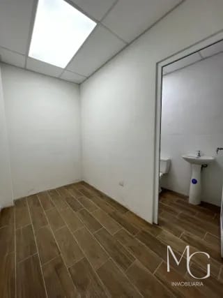 Venta/Renta BODEGA ZONA 13 — Bodega / Ofibodega en Venta en Zona 13, Guatemala, Ciudad — miniatura 4 de 6