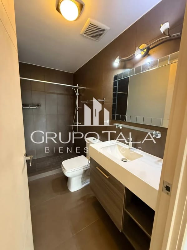Apartamento en Venta en Zona 10, Edificio Veinti4 — Apartamento en Venta en Veinti4, Zona 10, Guatemala, Ciudad — foto 5 de 7