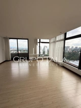 Apartamento en Venta en Zona 10, Edificio Veinti4 — Apartamento en Venta en Veinti4, Zona 10, Guatemala, Ciudad — miniatura 2 de 7