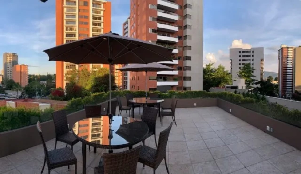 En venta apartamento de lujo en Zona 14 — Apartamento en Venta en Zona 14, Guatemala, Ciudad — foto 5 de 12
