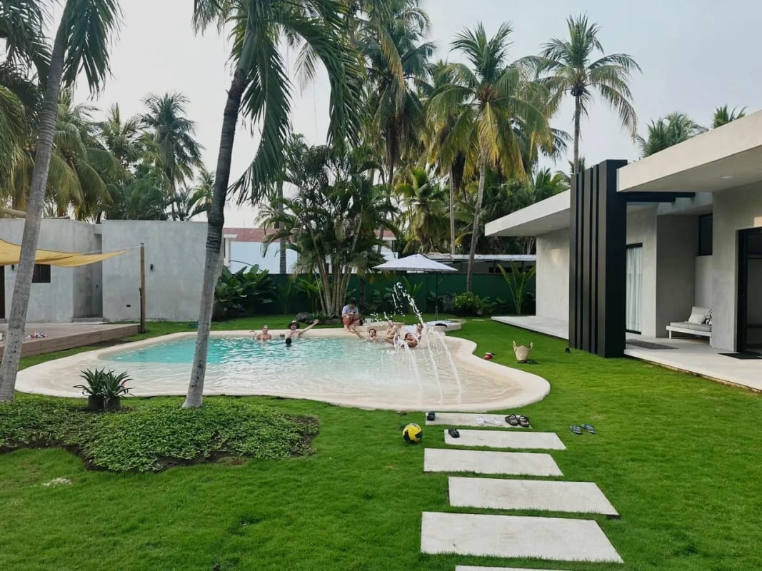 Vendo Casa Equipada Puerto Quetzal, Likin Frente a Reserva Natural de Manglar — Casa en Venta en Likin, Puerto Quetzal, Escuintla — foto 4 de 4
