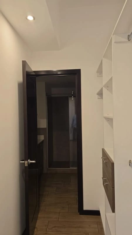 Apartamento en venta, Edificio Casalini zona 10 — Apartamento en Venta en Cassalini, Zona 10, Guatemala, Ciudad — foto 6 de 16