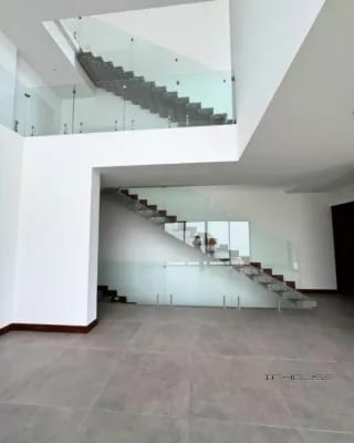 CASA EN VENTA EN ZONA 16, EL PULTE ECUESTRE — Casa en Venta en Zona 16, Guatemala, Ciudad — miniatura 1 de 11