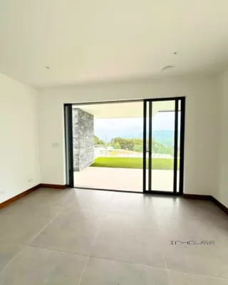 CASA EN VENTA EN ZONA 16, EL PULTE ECUESTRE — Casa en Venta en Zona 16, Guatemala, Ciudad — miniatura 3 de 11