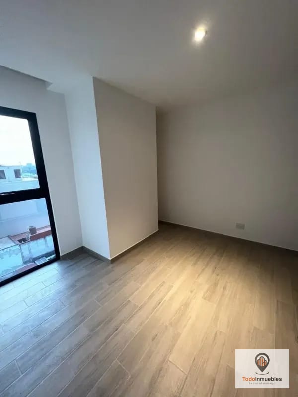 Apartamento en Renta en z10 Parque 10 — Apartamento en Alquiler en Parque 10, Zona 10, Guatemala, Ciudad — foto 5 de 9