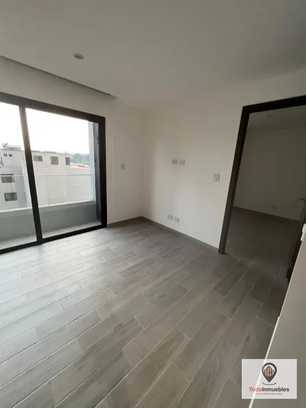 Apartamento en Renta en z10 Parque 10 — Apartamento en Alquiler en Parque 10, Zona 10, Guatemala, Ciudad — foto 3 de 9