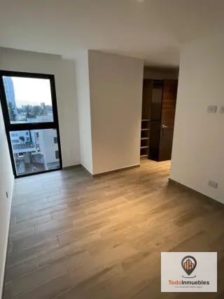 Apartamento en Renta en z10 Parque 10 — Apartamento en Alquiler en Parque 10, Zona 10, Guatemala, Ciudad — miniatura 2 de 9
