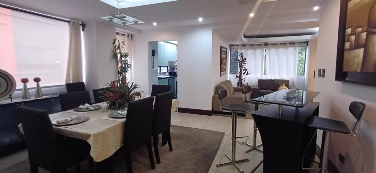 Apartamento amueblado en renta o venta en zona 10 - Miniatura 12