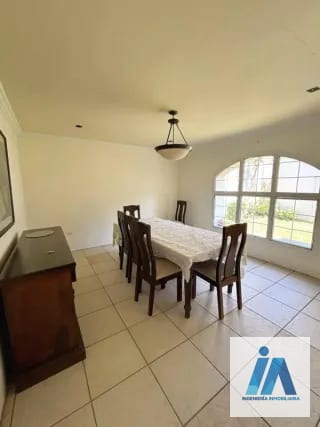 CASA EN VENTA – 📍Condominio Orquídeas, San Cristóbal sector A1, Zona 8 de Mixco — Casa en Venta en Zona 8 Mixco, Guatemala, Ciudad — miniatura 11 de 12