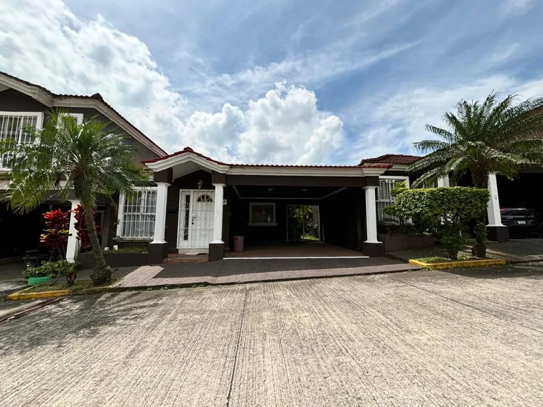 Rento casa Escuintla, Residencial Las Victorias. — Casa en Alquiler en Palín, Escuintla — foto 1 de 7
