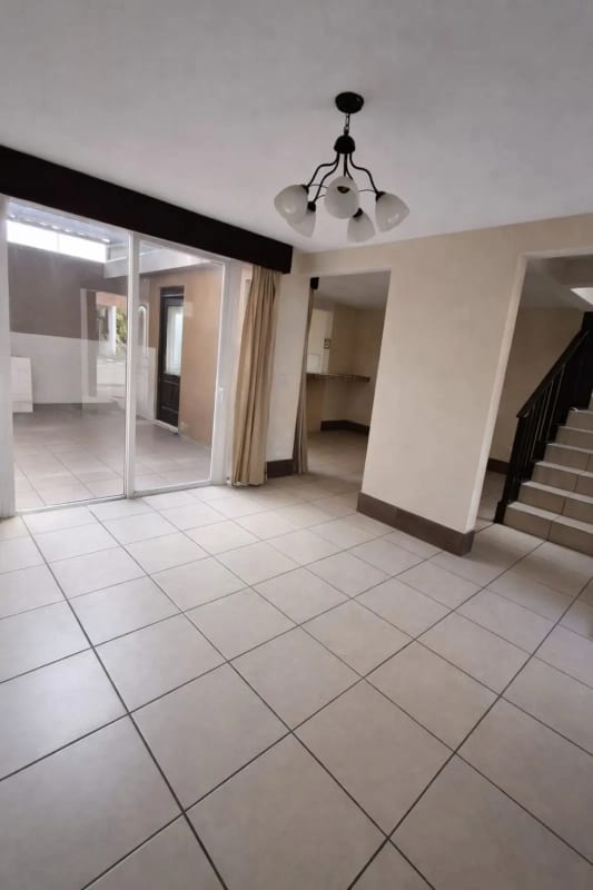 Casa en Venta - Los Olivos zona 18 — Casa en Venta en los olivos, Zona 18, Guatemala, Ciudad — foto 12 de 14