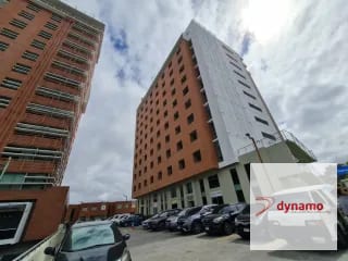 Rento oficina en edificio Corporativo en Zona 4 de Mixco — Oficina en Alquiler en Zona 4 Mixco, Guatemala, Ciudad — miniatura 2 de 6