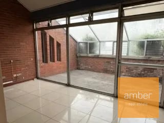 Oficina en zona 9 — Oficina en Alquiler en Zona 9, Guatemala, Ciudad — miniatura 5 de 5