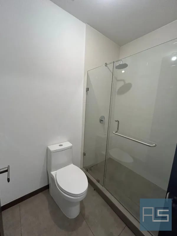 Amplio y moderno apartamento en Venta para estrenar en zona 15 de 3 hab, sector de San Lázaro — Apartamento en Venta en Zona 15, Guatemala, Ciudad — foto 8 de 17