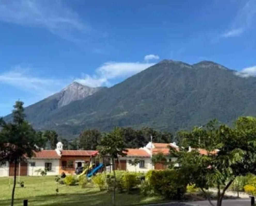 VENDO Casas Proyecto La Estancia de las Mariposas San Miguel Dueñas, Antigua Guatemala — Casa en Venta en San Miguel Dueñas, Sacatepéquez — foto 3 de 9
