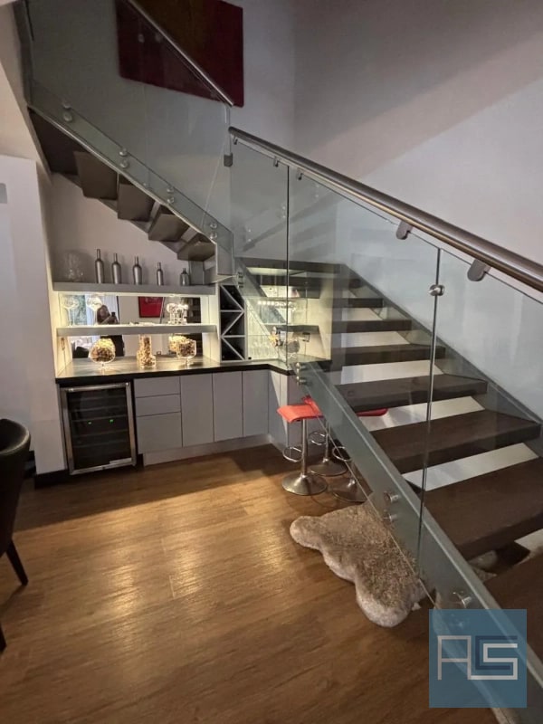 Moderno y amplio apartamento de 2 niveles, 4 hab. con jardín y 3 parqueos en Renta — Apartamento en Venta en Vivalt, Zona 10, Guatemala, Ciudad — foto 12 de 14