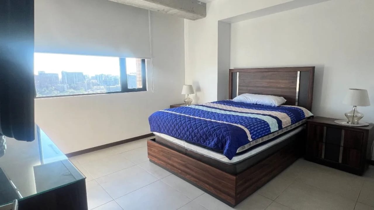 Apartamento Amueblado y Equipado MIRA zona 10 — Apartamento en Alquiler en Mira, Zona 10, Guatemala, Ciudad — foto 15 de 16