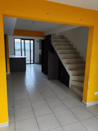 HACIENDA DE LAS FLORES. ANDANA 2. CASA TIPO TOWNHOUSE. 3 NIVELES. CASA FHA. ENGANCHE: Q. 43,800 — Apartamento en Venta en Villa Nueva, Guatemala, Ciudad — miniatura 15 de 17