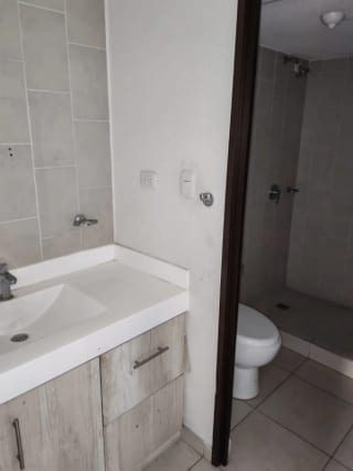 HACIENDA DE LAS FLORES. ANDANA 2. CASA TIPO TOWNHOUSE. 3 NIVELES. CASA FHA. ENGANCHE: Q. 43,800 — Apartamento en Venta en Villa Nueva, Guatemala, Ciudad — miniatura 8 de 17