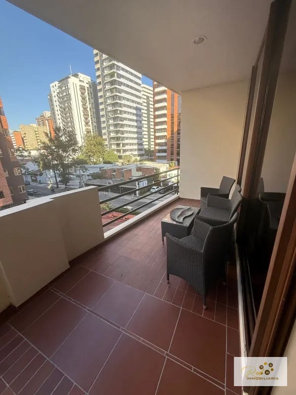 RENTA APARTAMENTO - CASA RIALTO ZONA 14 — Apartamento en Alquiler en Zona 14, Guatemala, Ciudad — foto 3 de 10