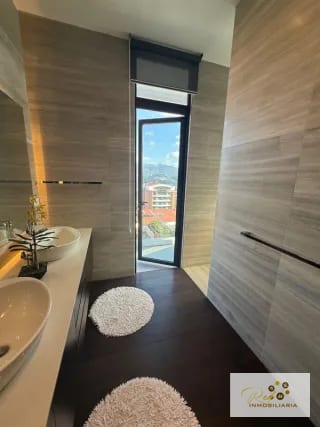 RENTA-APARTAMENTO ECHO TORRE I, ZONA 14. — Apartamento en Alquiler en Zona 14, Guatemala, Ciudad — miniatura 3 de 17