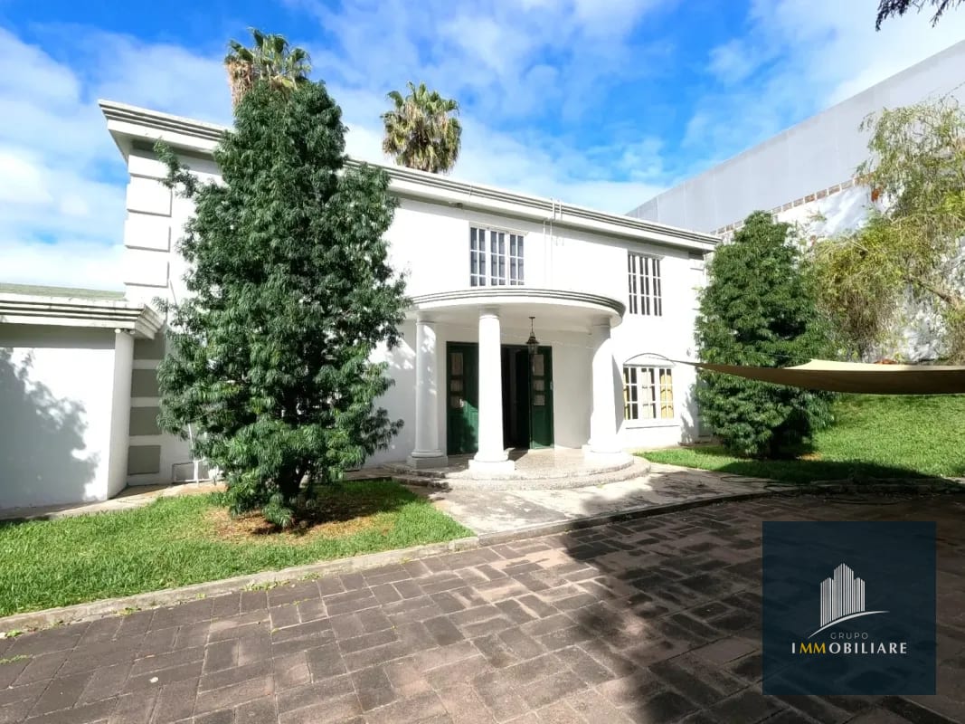 Casa para Restaurante con Jardín y Parqueo Bulevar las colinas, San Cristobal — Casa en Alquiler en Zona 8 Mixco, Guatemala, Ciudad — foto 17 de 17