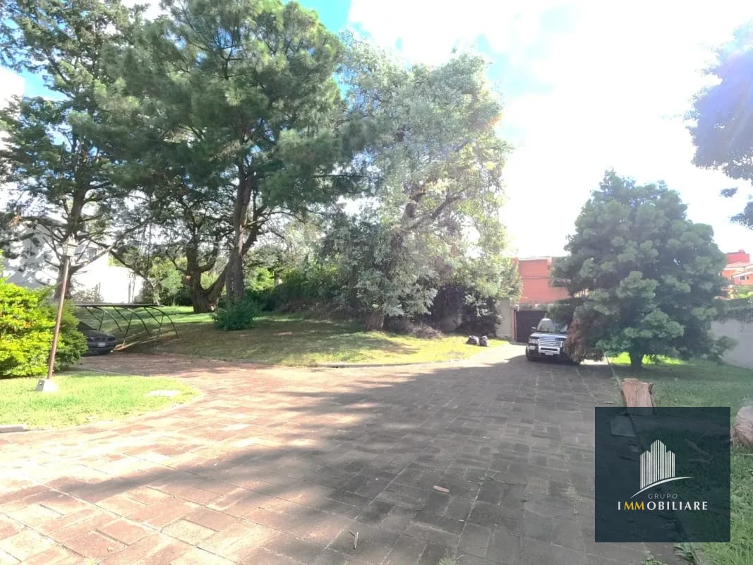 Casa para Restaurante con Jardín y Parqueo Bulevar las colinas, San Cristobal — Casa en Alquiler en Zona 8 Mixco, Guatemala, Ciudad — foto 2 de 17