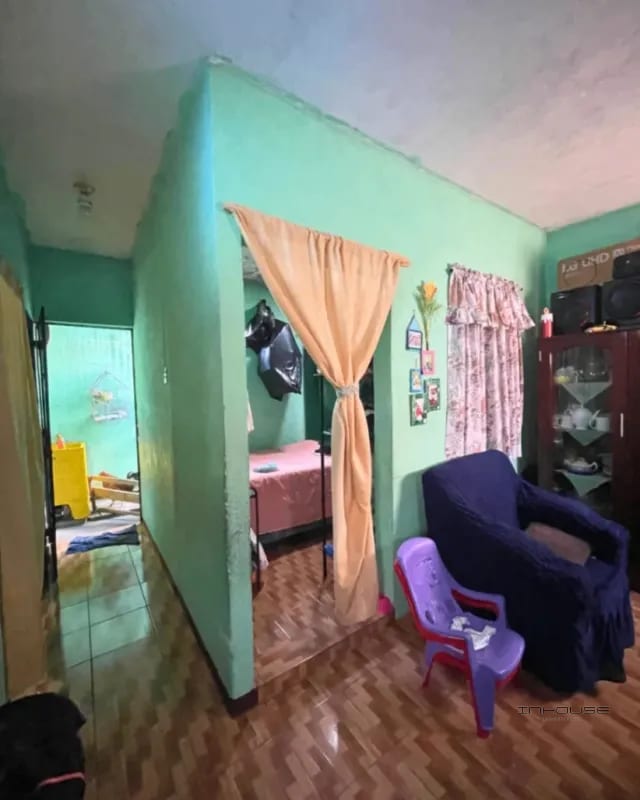 PROPIEDAD DE 6 CASAS EN VENTA EN VILLA NUEVA PARA INVERSIONISTA — Casa en Venta en Villa Nueva, Guatemala, Ciudad — foto 4 de 8