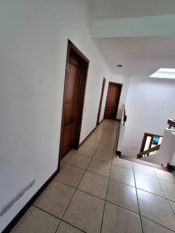 CASA en Venta - Portal del Bosque CAES — Casa en Venta en Portal del Bosque, Carretera a El Salvador, Guatemala, Ciudad — foto 13 de 17
