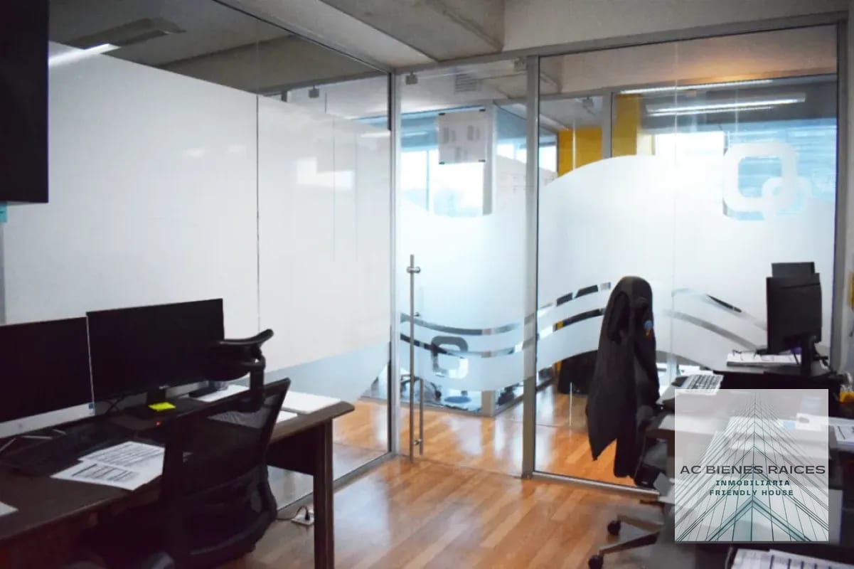 OFICINA AMUEBLADA O SIN MUEBLES ZONA 10 IDEAL ABOGADOS, ASISTENCIA DE COBROS, PUBLICIDAD, CALL CENTER — Oficina en Alquiler en Zona Viva, Zona 10, Guatemala, Ciudad — foto 10 de 10