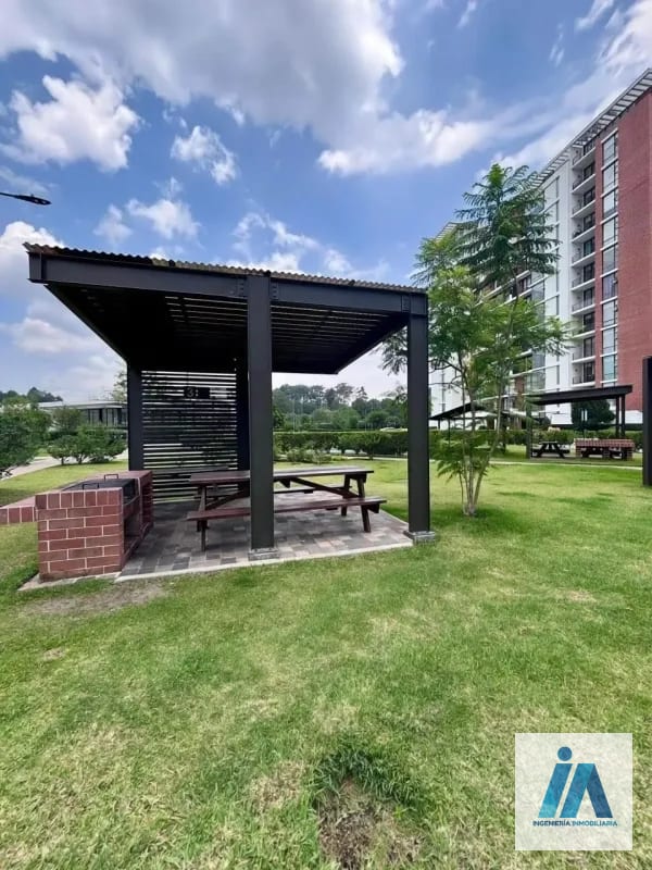 APARTAMENTO EN VENTA – 📍San Isidro 20 | 21, Zona 16 ¡Espectacular Vista al Bosque!🍃 — Apartamento en Venta en Zona 16, Guatemala, Ciudad — foto 4 de 10
