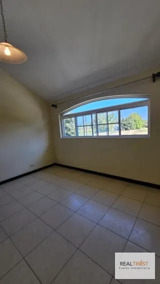 Casa en Venta  Residenciales Los Manantiales, Km. 19 Carretera a San José Pinula. — Casa en Venta en San José Pinula, Guatemala, Ciudad — miniatura 9 de 13