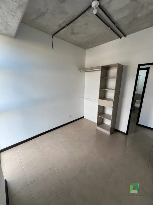 apartameto renta — Apartamento en Alquiler en Zona 4 Mixco, Guatemala, Ciudad — foto 11 de 17