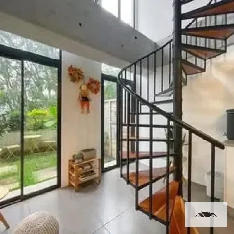 En Venta o Renta Apartamento Amueblado en Venta Zona 10 con Jardin — Apartamento en Venta en Zona 10, Guatemala, Ciudad — foto 2 de 6
