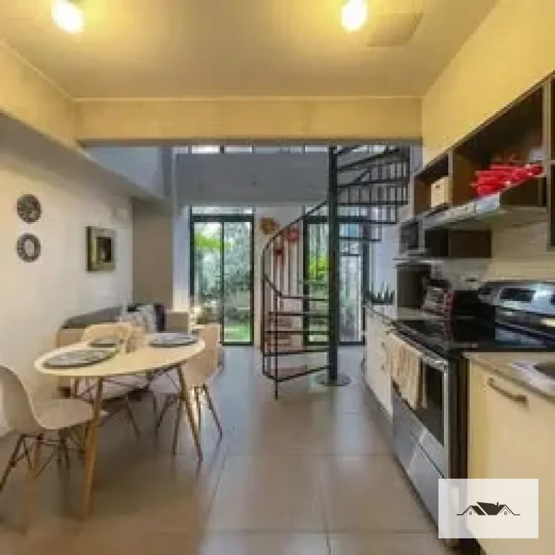 En Venta o Renta Apartamento Amueblado en Venta  Zona 10 con Jardin — Apartamento en Venta en Zona 10, Guatemala, Ciudad — foto 1 de 6
