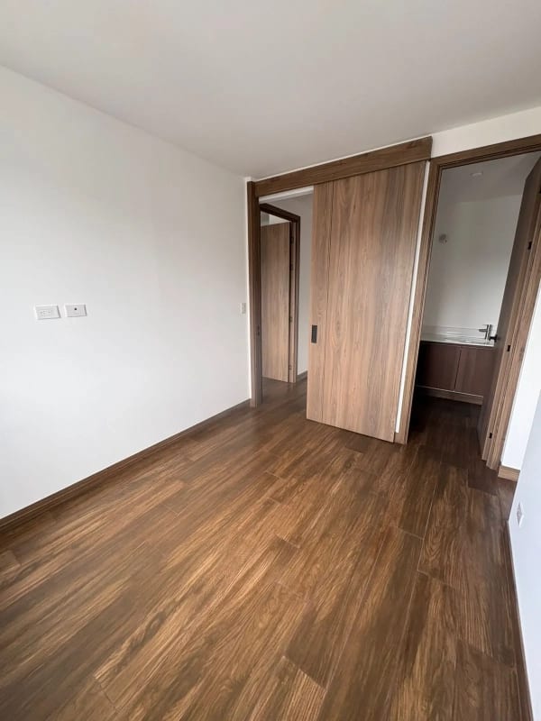 Apartamento en Venta | Vila Quince | Zona 15 VH2 | 2 habitaciones con balcón — Apartamento en Venta en Vila Quince, Zona 15, Guatemala, Ciudad — foto 7 de 11