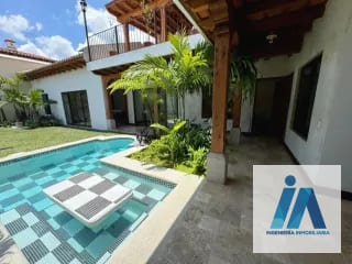 CASA EN VENTA – 📍Club Residencial Los Franciscanos, Antigua Guatemala | Combina lujo y exclusividad en un entorno natural — Casa en Venta en Antigua, Sacatepéquez — miniatura 6 de 17