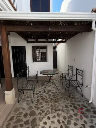 Acogedora Casa en venta Barrios Coloniales — Casa en Venta en San Pedro Las Huertas, Antigua, Sacatepéquez — miniatura 7 de 17
