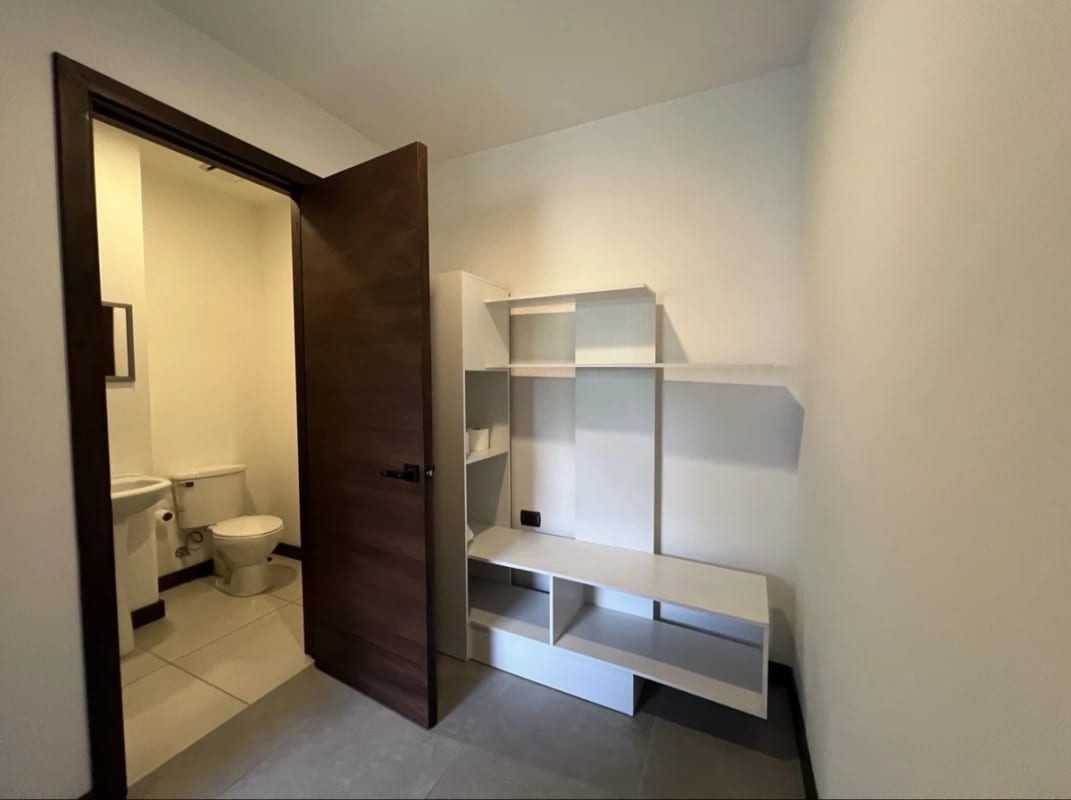 Venta de lindo Apartamento Amueblado 2 Niveles | Zen Cayalá Zona 16 — Apartamento en Venta en Zen Cayalá, Zona 16, Guatemala, Ciudad — foto 8 de 15