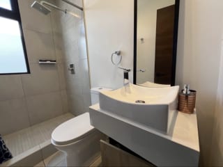 Venta de lindo Apartamento Amueblado 2 Niveles | Zen Cayalá Zona 16 — Apartamento en Venta en Zen Cayalá, Zona 16, Guatemala, Ciudad — miniatura 2 de 15