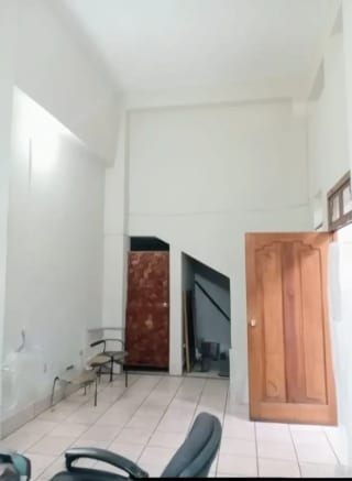 Edificio en RENTA  Parte Frontal  - Zona 1 — Edificio en Alquiler en Zona 1, Guatemala, Ciudad — miniatura 7 de 12