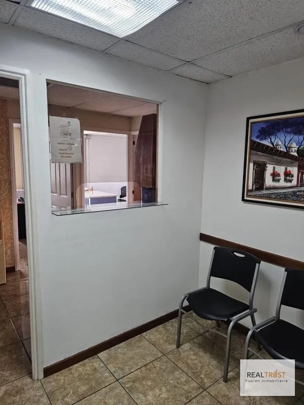Se alquila Clínica Médica en Edificio las Américas zona 14 — Clínica en Alquiler en Zona 14, Guatemala, Ciudad — foto 7 de 8
