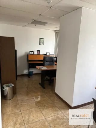 Se alquila Clínica Médica en Edificio las Américas zona 14 — Clínica en Alquiler en Zona 14, Guatemala, Ciudad — miniatura 3 de 8