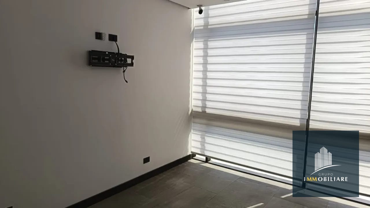 CLÍNICA MÉDICA EN ALQUILER RENOVATI ZONA 10 — Clínica en Alquiler en Renovati, Zona 10, Guatemala, Ciudad — foto 6 de 8